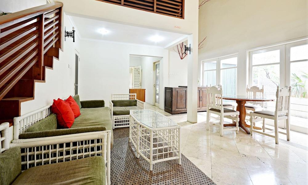 Zen Rooms Mampang Prapatan Jakarta Bagian luar foto