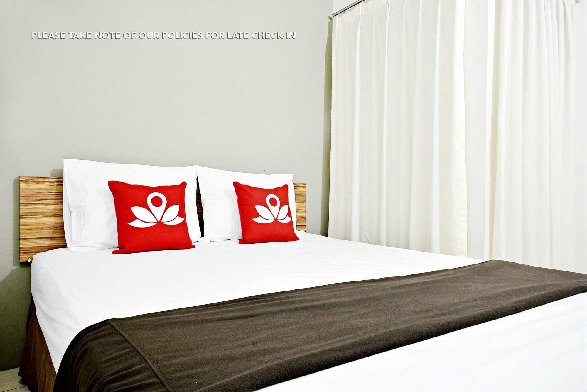 Zen Rooms Mampang Prapatan Jakarta Bagian luar foto