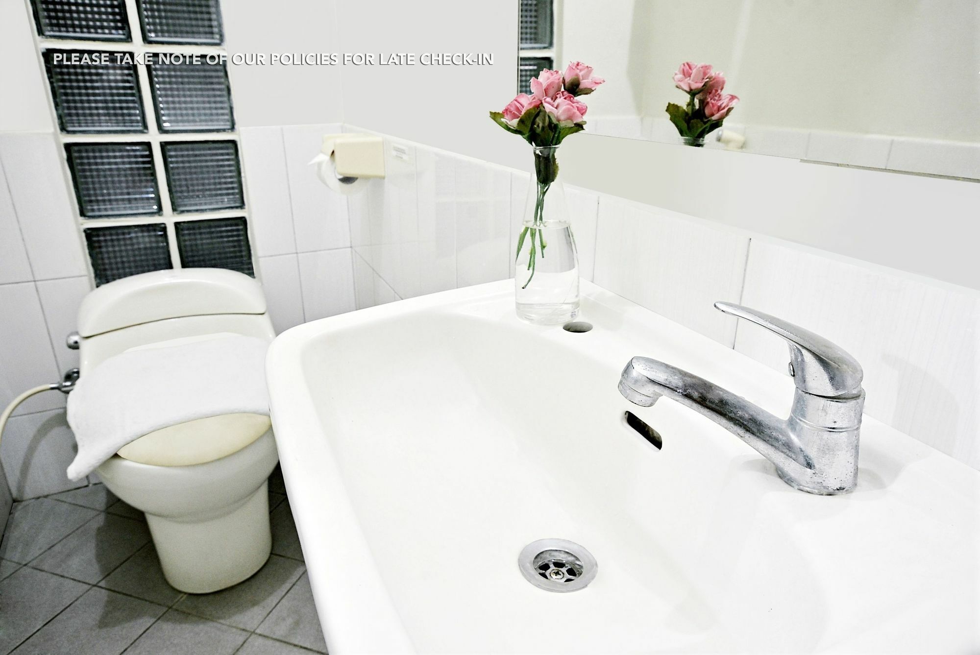 Zen Rooms Mampang Prapatan Jakarta Bagian luar foto
